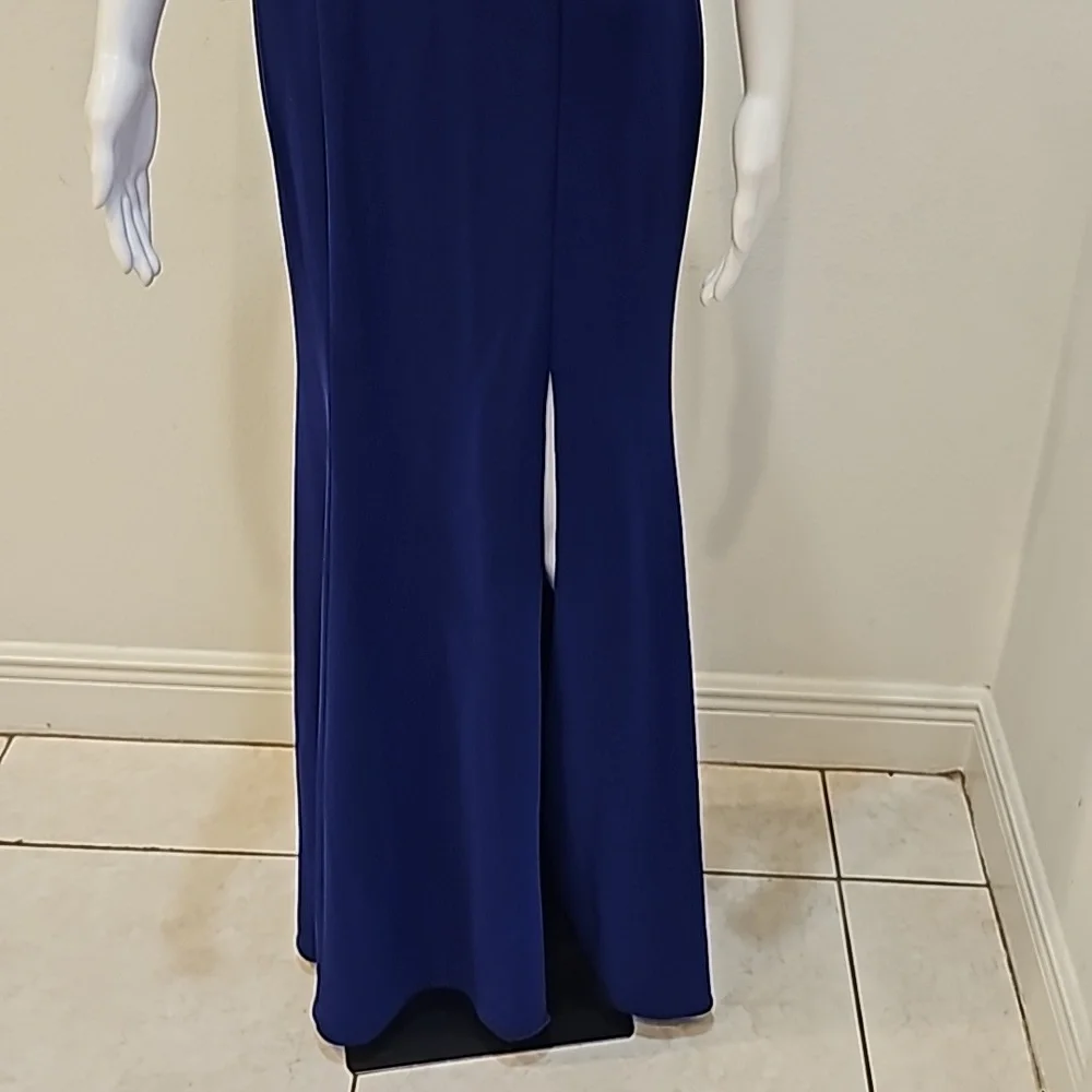 Xscape Cocktail Purple Blue Off-The-Shoulder V-Neck, Gown Siz 6